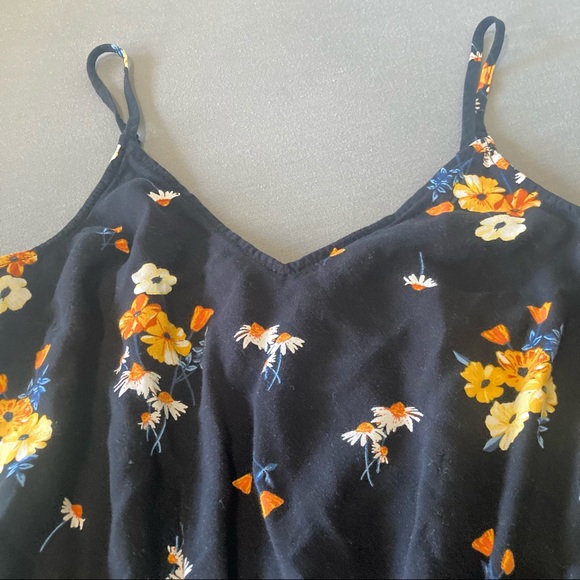 Floral Romper - Lightweight! - Picture 2 of 3